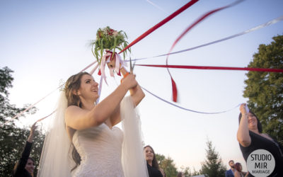 Un lancer de bouquet original pour votre mariage