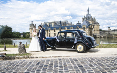 Photographe et vidéaste de mariage : photos de couple au château de Chantilly