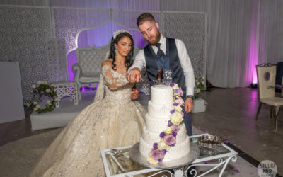 Photographe de mariage en IDF – Photos gâteau des mariés